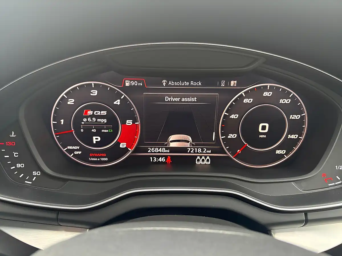 Used 2021 Audi SQ5 Silver - Interior and Exterior details 18
