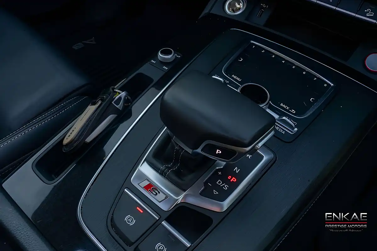 Used 2021 Audi SQ5 Vorsprung Grey - Interior and Exterior details 20