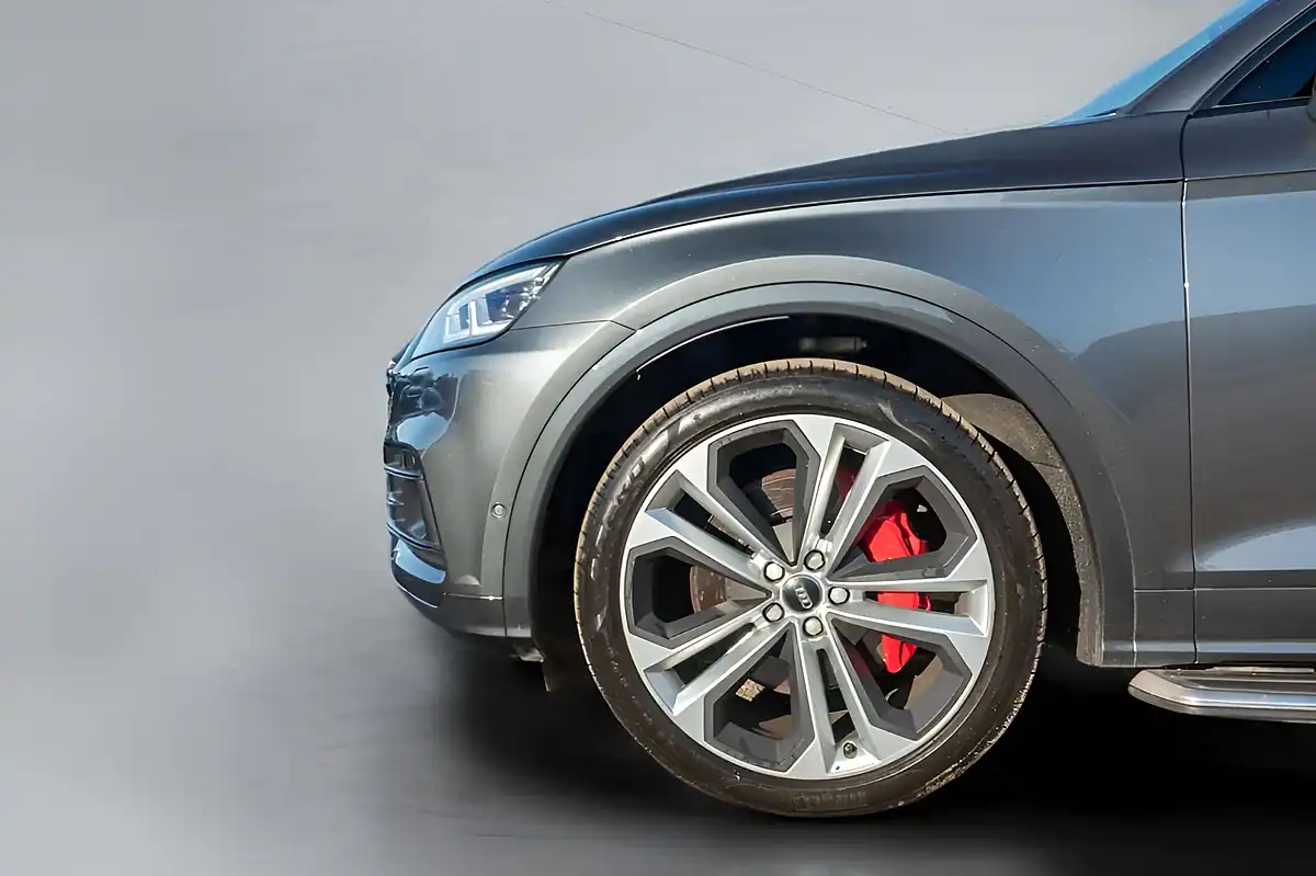 Used 2021 Audi SQ5 Vorsprung Grey - Interior and Exterior details 4