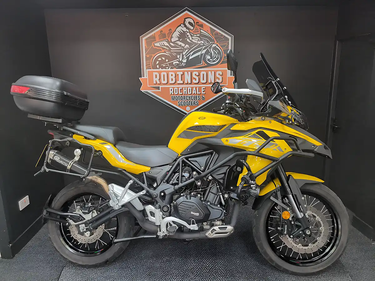 Used 2021 Benelli Trk 502 X - Interior and Exterior details 8
