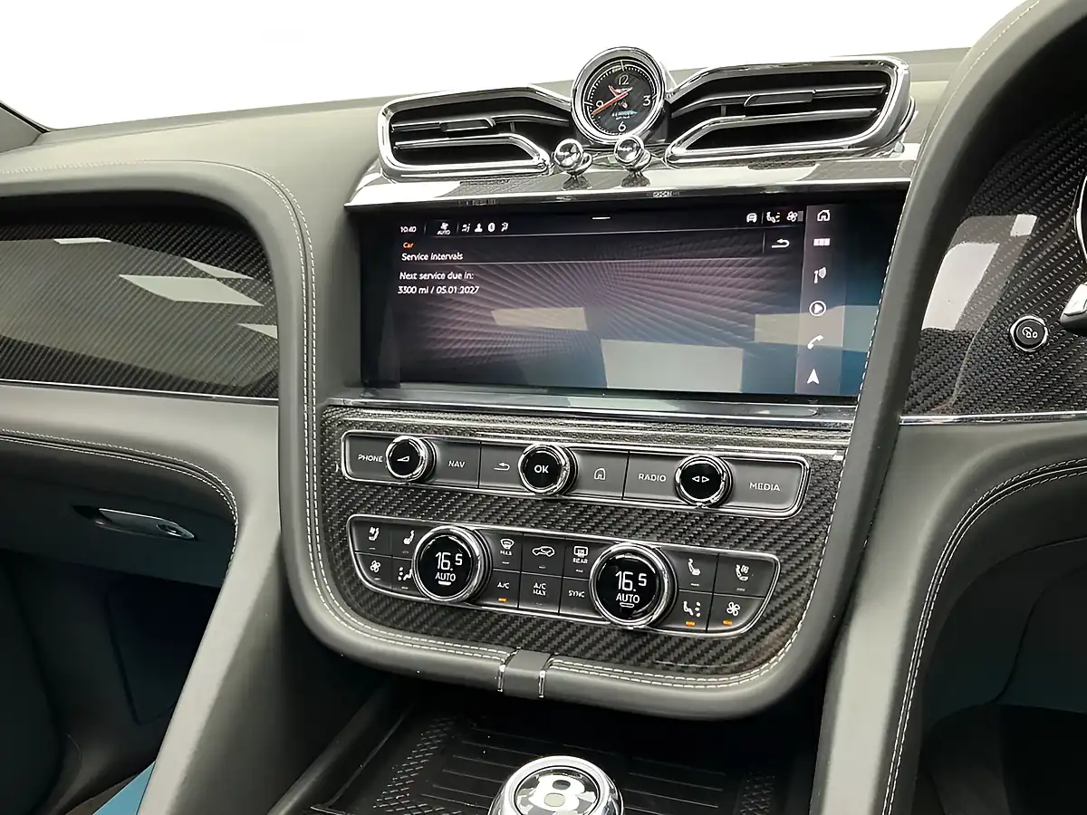 Used 2021 Bentley Bentayga Black - Interior and Exterior details 11