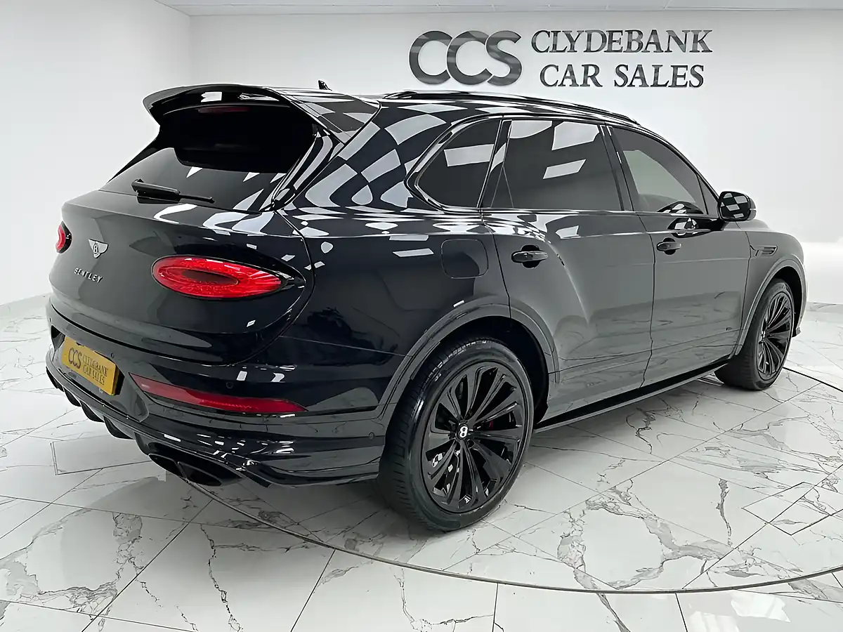 Used 2021 Bentley Bentayga Black - Interior and Exterior details 3