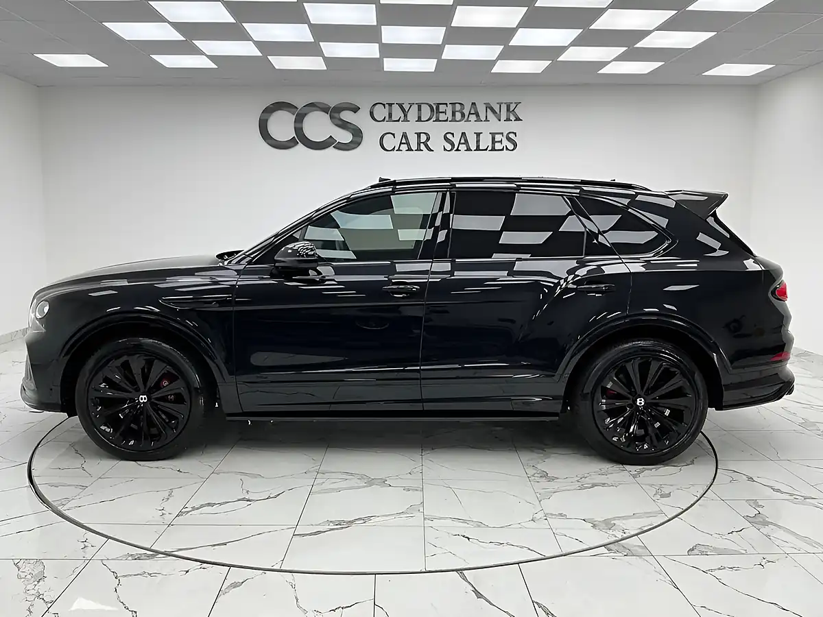 Used 2021 Bentley Bentayga Black - Interior and Exterior details 6