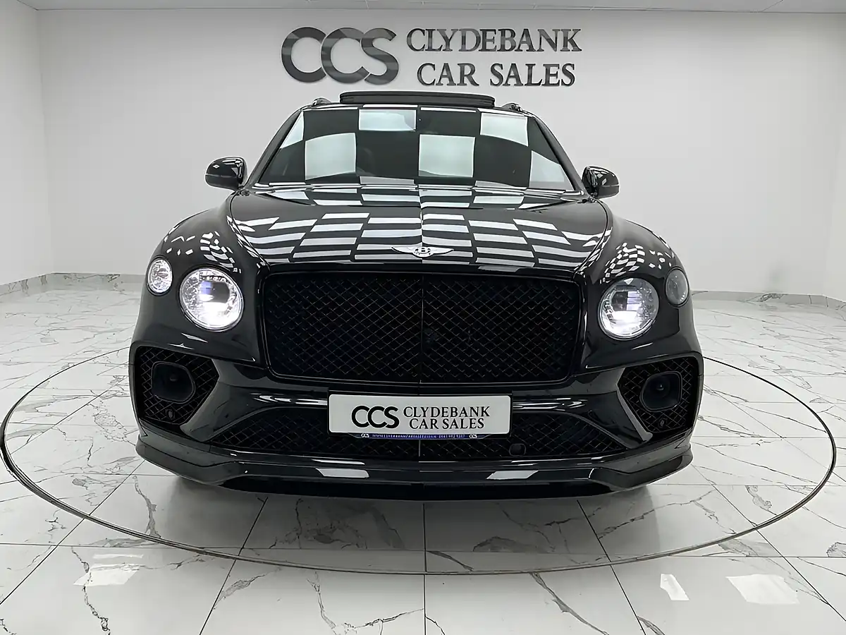 Used 2021 Bentley Bentayga Black - Interior and Exterior details 8