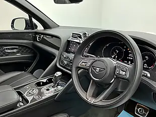 Used 2021 Bentley Bentayga Black - Interior and Exterior details 9