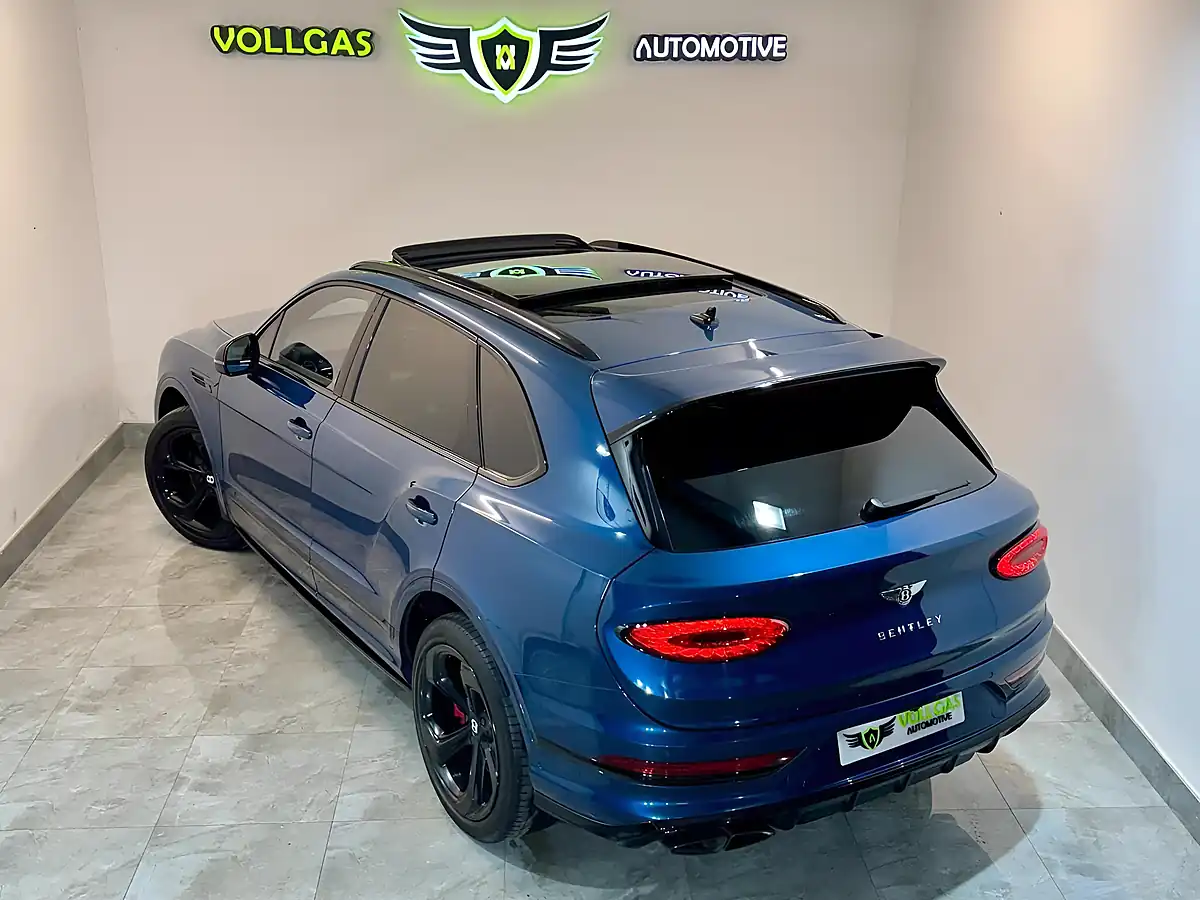 Used 2021 Bentley Bentayga S Blue - Interior and Exterior details 4