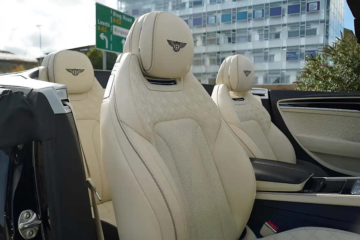 Used 2021 Bentley Continental Gtc Black - Interior and Exterior details 3
