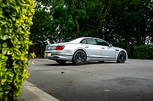 Used 2021 Bentley Flying Spur Black Pack Grey - Interior and Exterior details 5