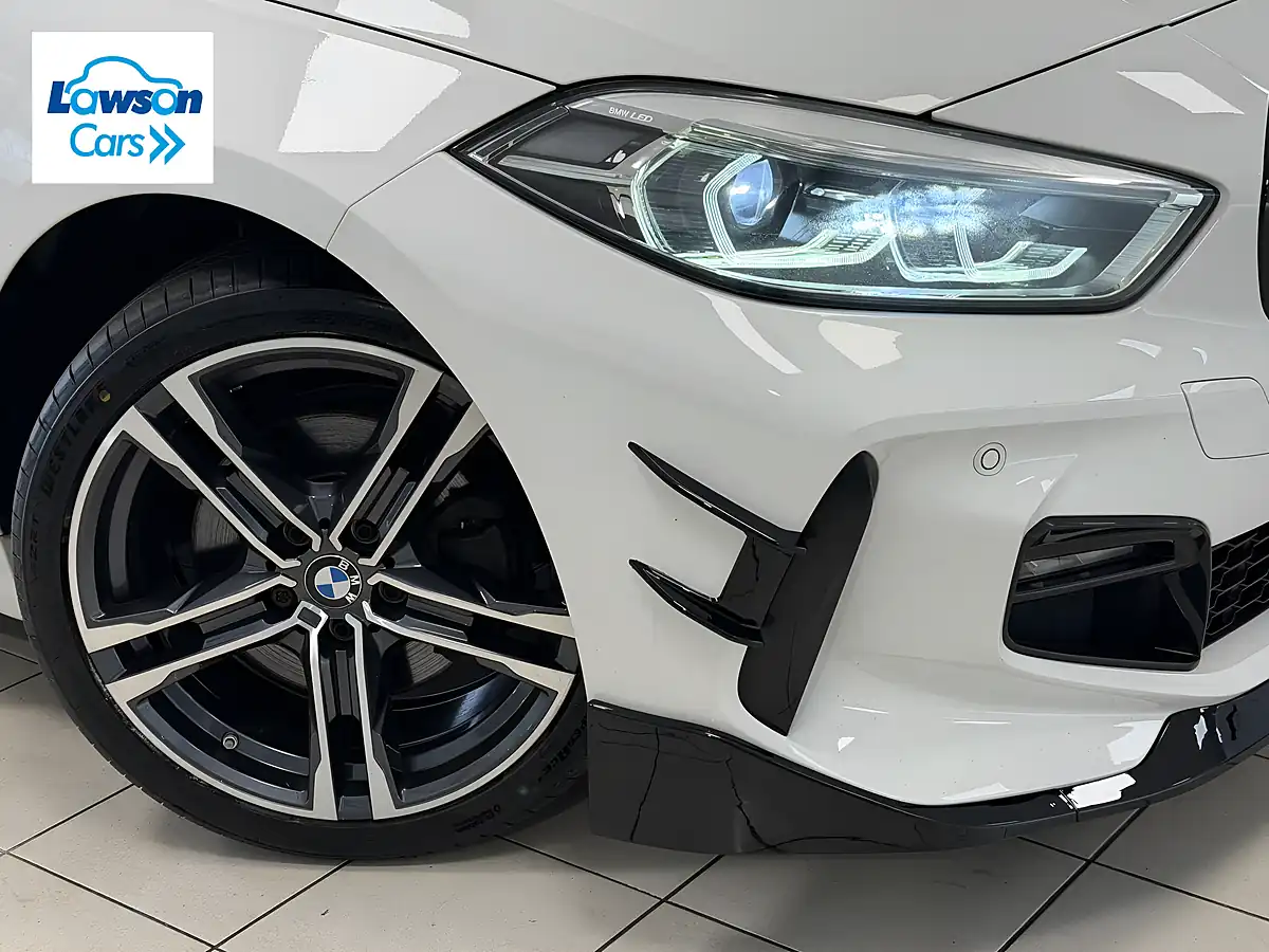 Used 2021 BMW 1 Series M Sport Alpine White - Interior and Exterior details 9