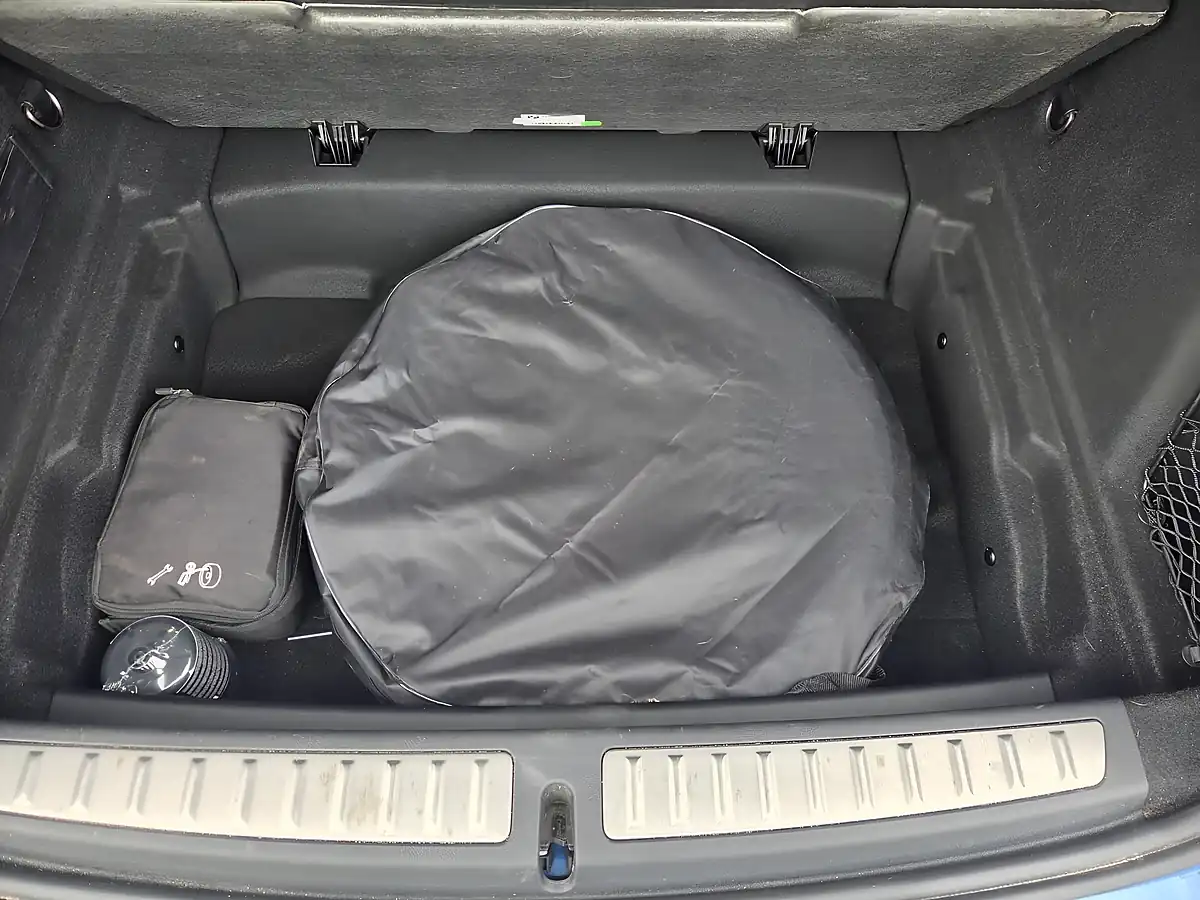 Used 2021 BMW 1 Series M Sport Blue - Interior and Exterior details 13