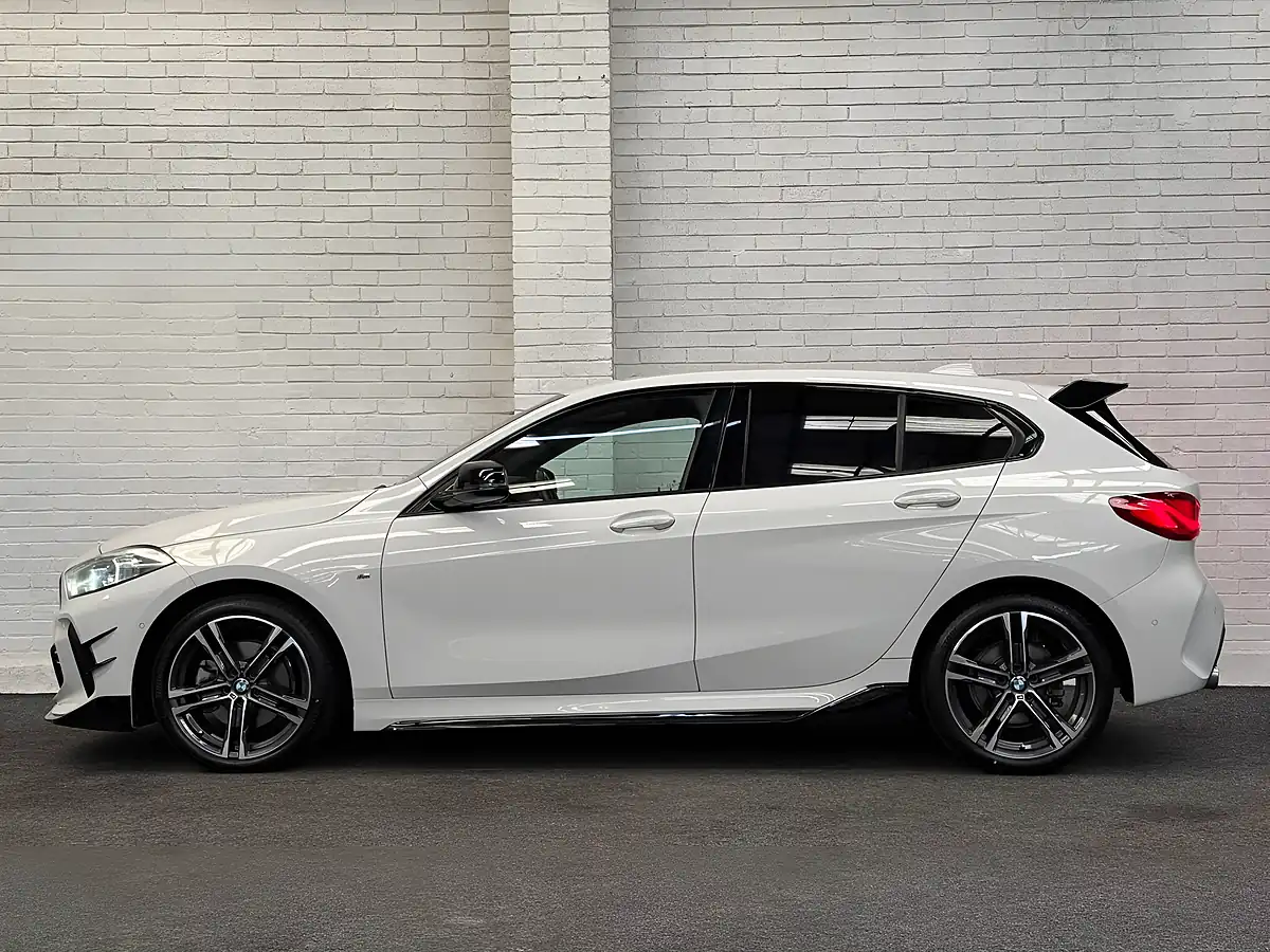 Used 2021 BMW 1 Series M Sport (lcp) White - Interior and Exterior details 12