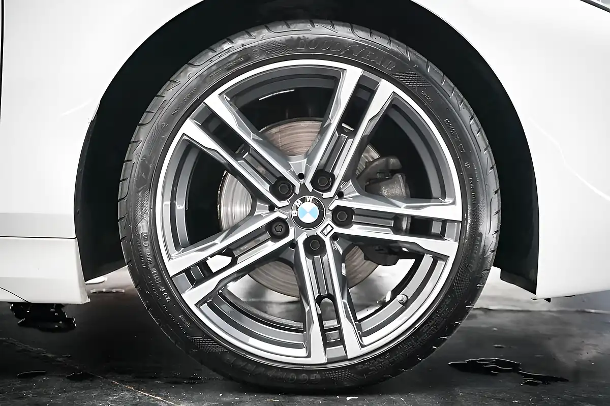 Used 2021 BMW 1 Series M Sport (lcp) White - Interior and Exterior details 20