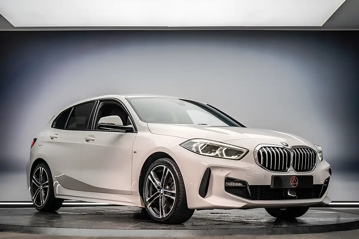Used 2021 BMW 1 Series M Sport (lcp) White - Interior and Exterior details 5