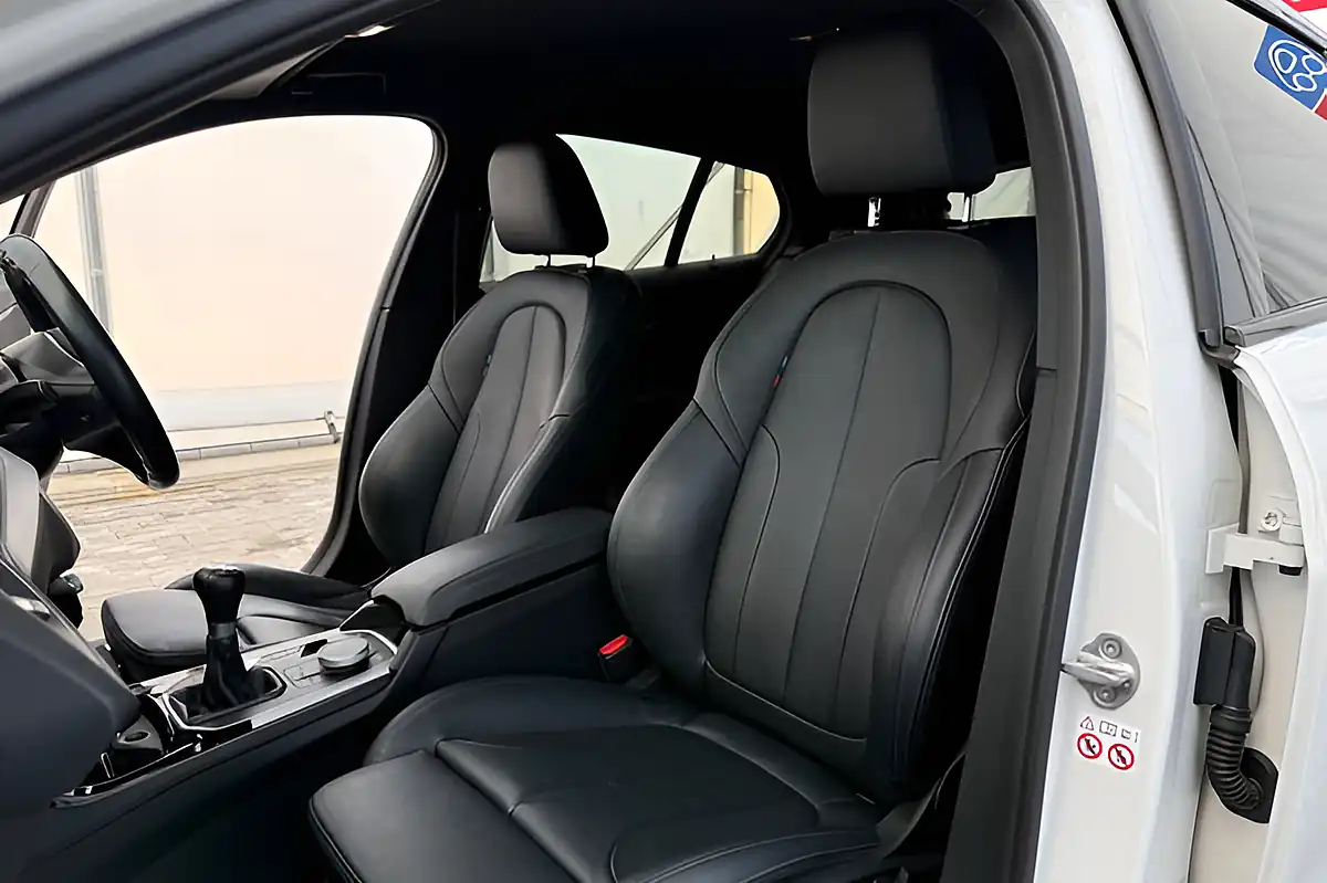 Used 2021 BMW 1 Series M Sport White - Interior and Exterior details 12