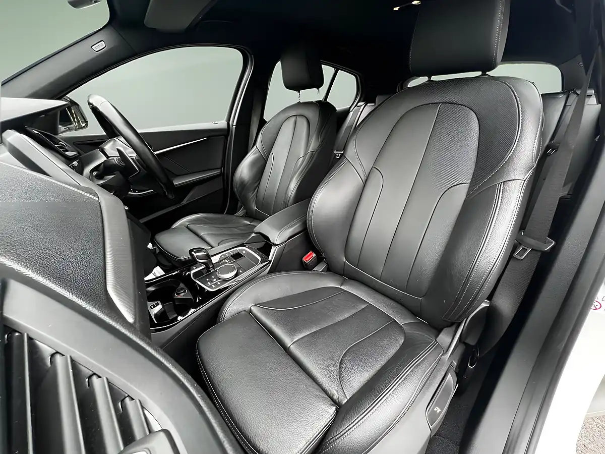 Used 2021 BMW 1 Series M Sport White - Interior and Exterior details 19