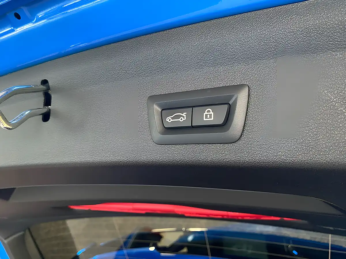 Used 2021 BMW 1 Series M135i Misano Blue - Interior and Exterior details 20