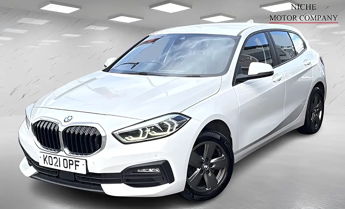 Used 2021 BMW 1 Series Se (lcp) White - Interior and Exterior details 2