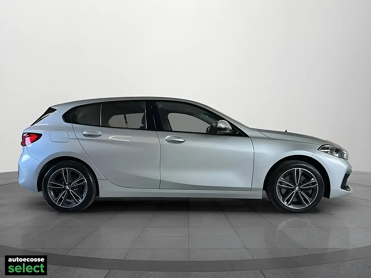Used 2021 BMW 1 Series Sport (lcp) Glacier Silver - Interior and Exterior details 11