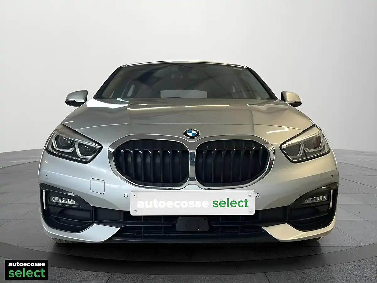 Used 2021 BMW 1 Series Sport (lcp) Glacier Silver - Interior and Exterior details 4