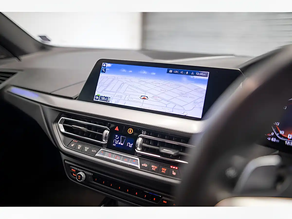 Used 2021 BMW 2 Series Pro Pack Blue - Interior and Exterior details 18