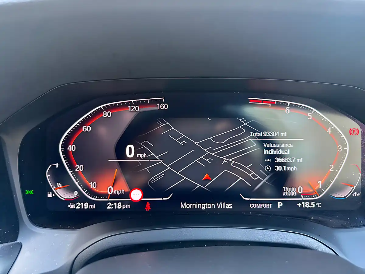 Used 2021 BMW 3 Series M Sport Alpine White - Interior and Exterior details 15