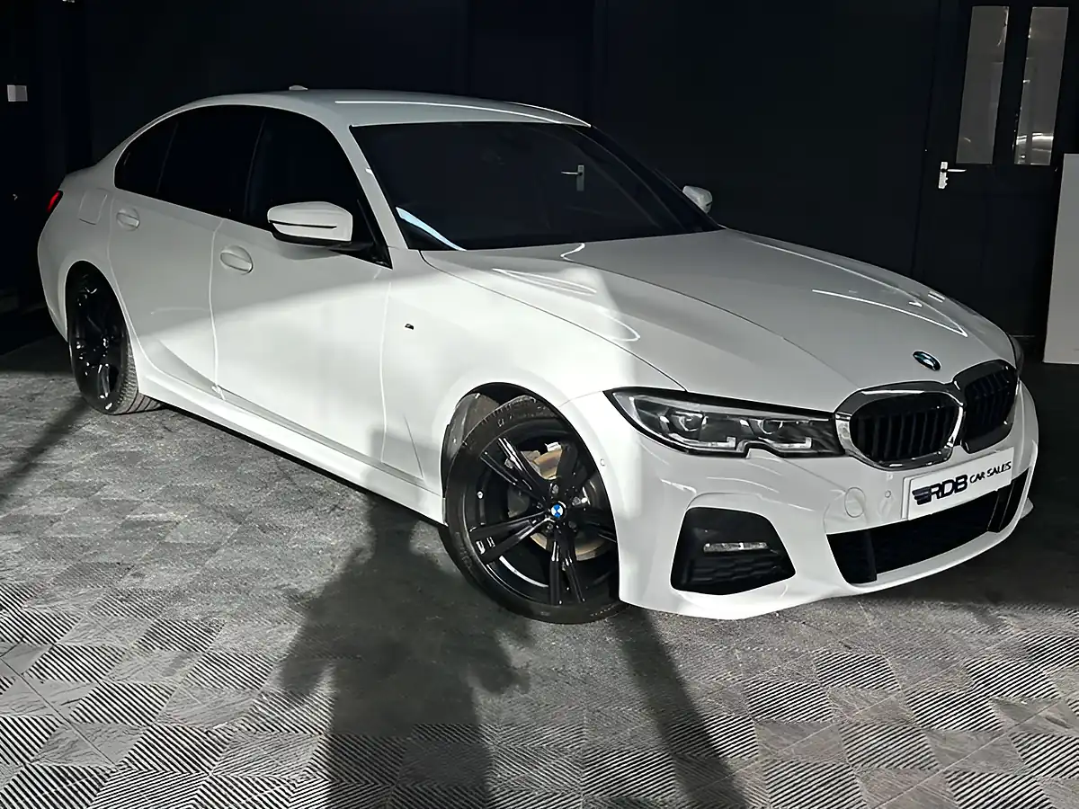 Used 2021 BMW 3 Series M Sport Alpine White - Interior and Exterior details 10