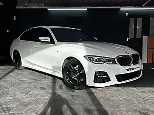 Used 2021 BMW 3 Series M Sport Alpine White - Interior and Exterior details 9