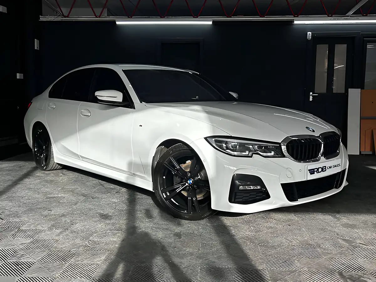 Used 2021 BMW 3 Series M Sport Alpine White - Interior and Exterior details 9