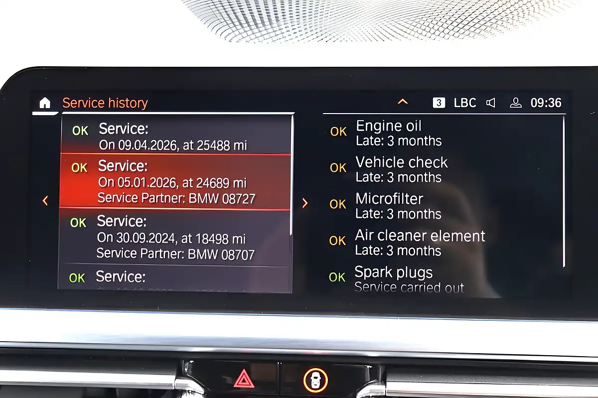 Used 2021 BMW 3 Series M Sport Alpine White - Interior and Exterior details 14