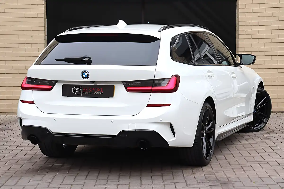 Used 2021 BMW 3 Series M Sport Alpine White - Interior and Exterior details 3