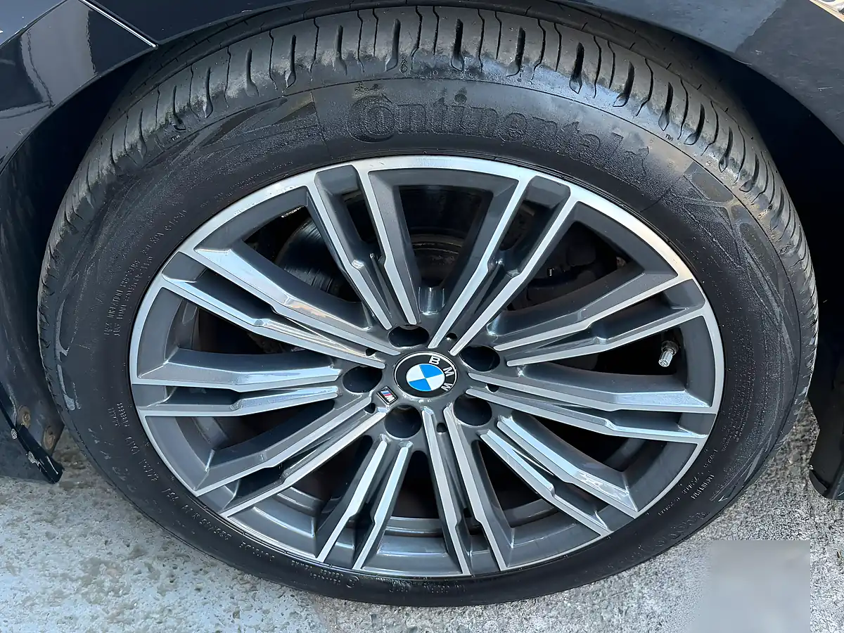 Used 2021 BMW 3 Series M Sport Black - Interior and Exterior details 18