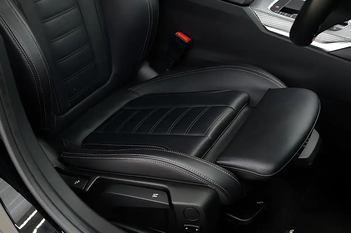 Used 2021 BMW 3 Series M Sport Black - Interior and Exterior details 12