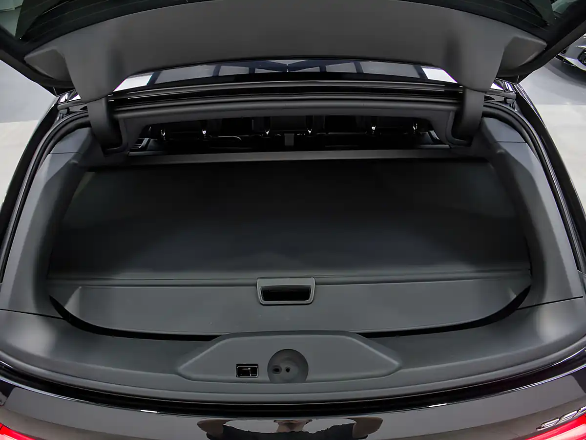 Used 2021 BMW 3 Series M Sport Black - Interior and Exterior details 17