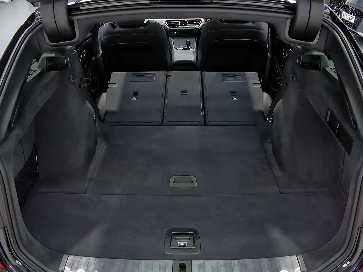 Used 2021 BMW 3 Series M Sport Black - Interior and Exterior details 19