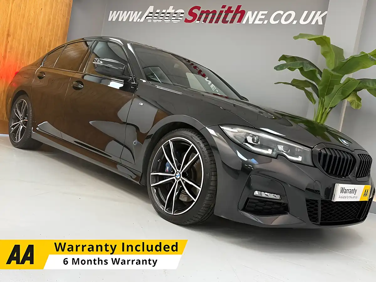 Used 2021 BMW 3 Series M Sport Black - Front View