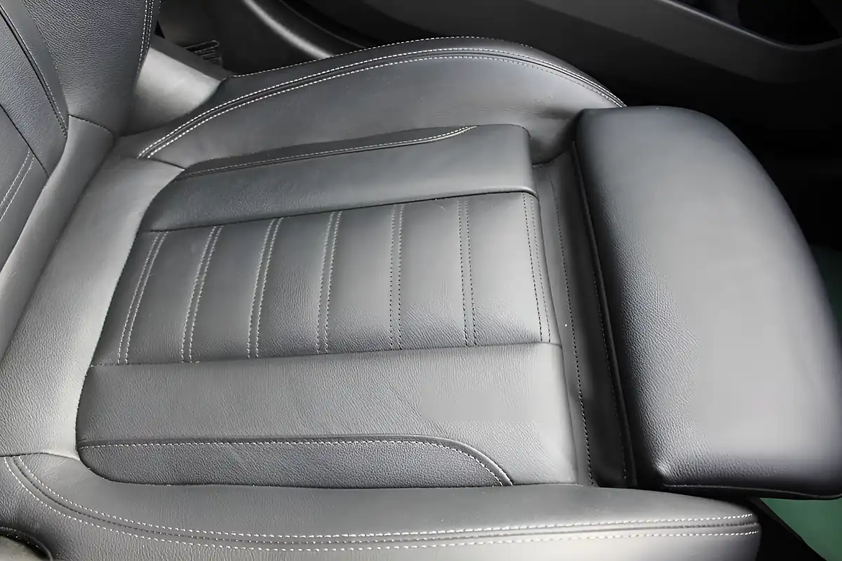 Used 2021 BMW 3 Series M Sport Mineral Grey - Interior and Exterior details 17