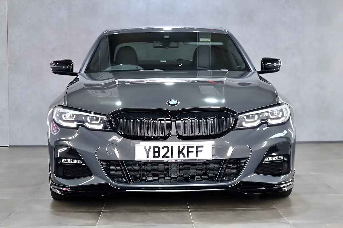 Used 2021 BMW 3 Series M Sport Pro Edition Dravit Grey - Interior and Exterior details 20