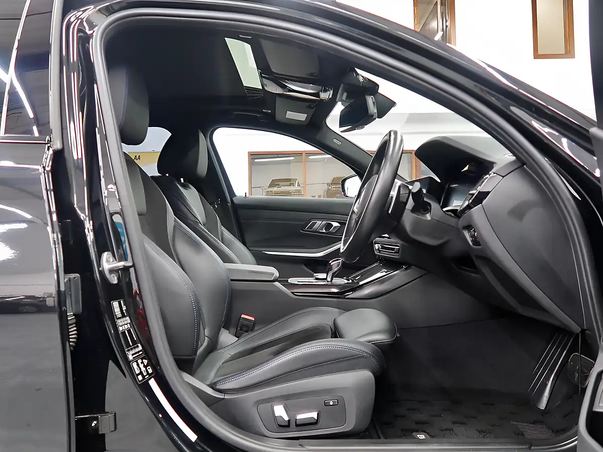 Used 2021 BMW 3 Series M Sport Touring Black - Interior and Exterior details 19