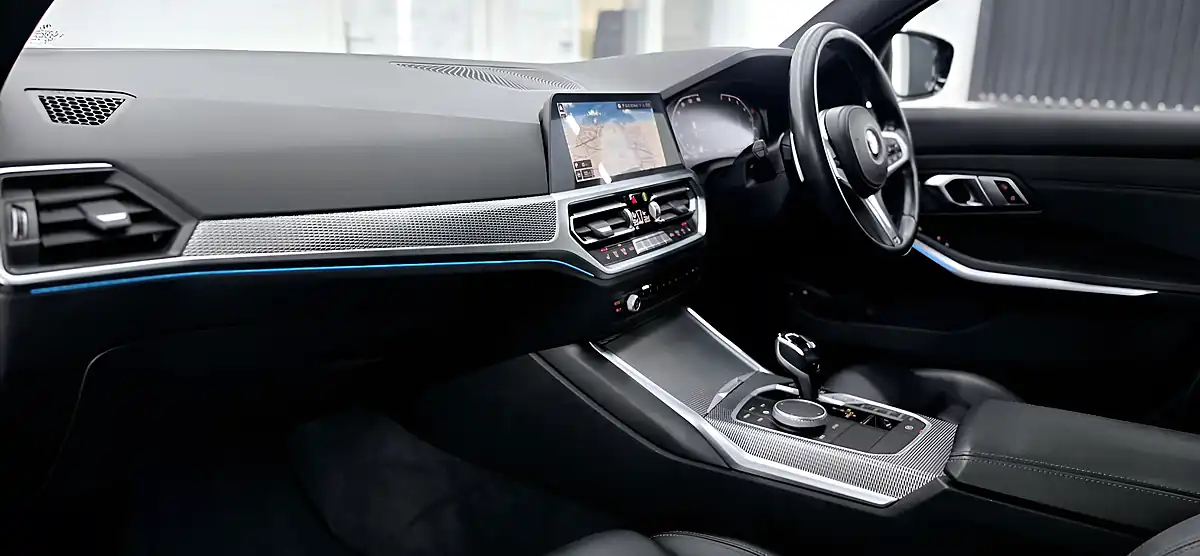Used 2021 BMW 3 Series M Sport Touring Black Sapphire - Interior and Exterior details 16