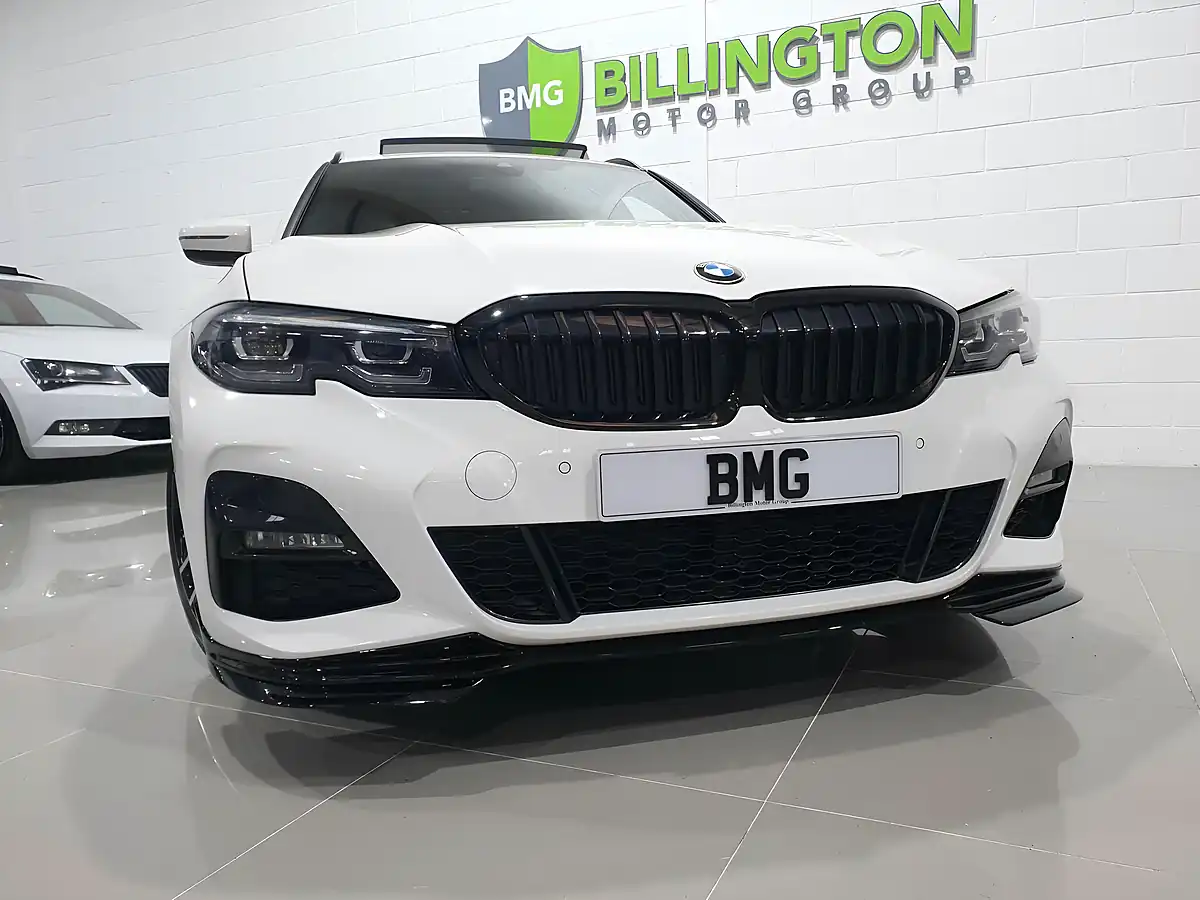 Used 2021 BMW 3 Series M Sport Touring White - Interior and Exterior details 13