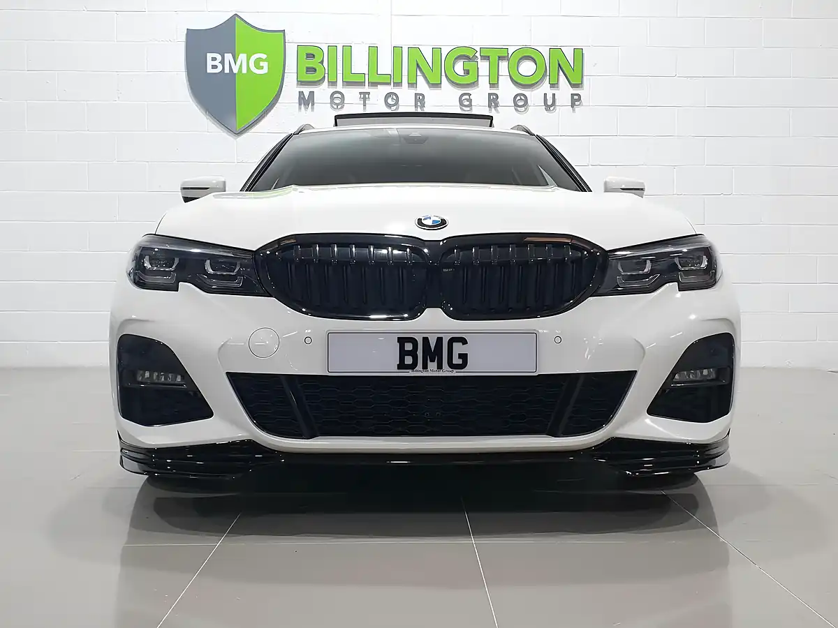 Used 2021 BMW 3 Series M Sport Touring White - Interior and Exterior details 2
