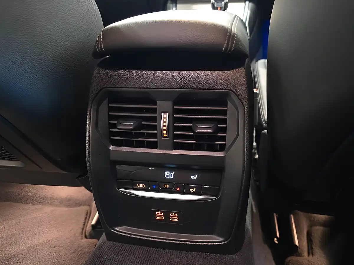 Used 2021 BMW 3 Series M Sport Touring White - Interior and Exterior details 16