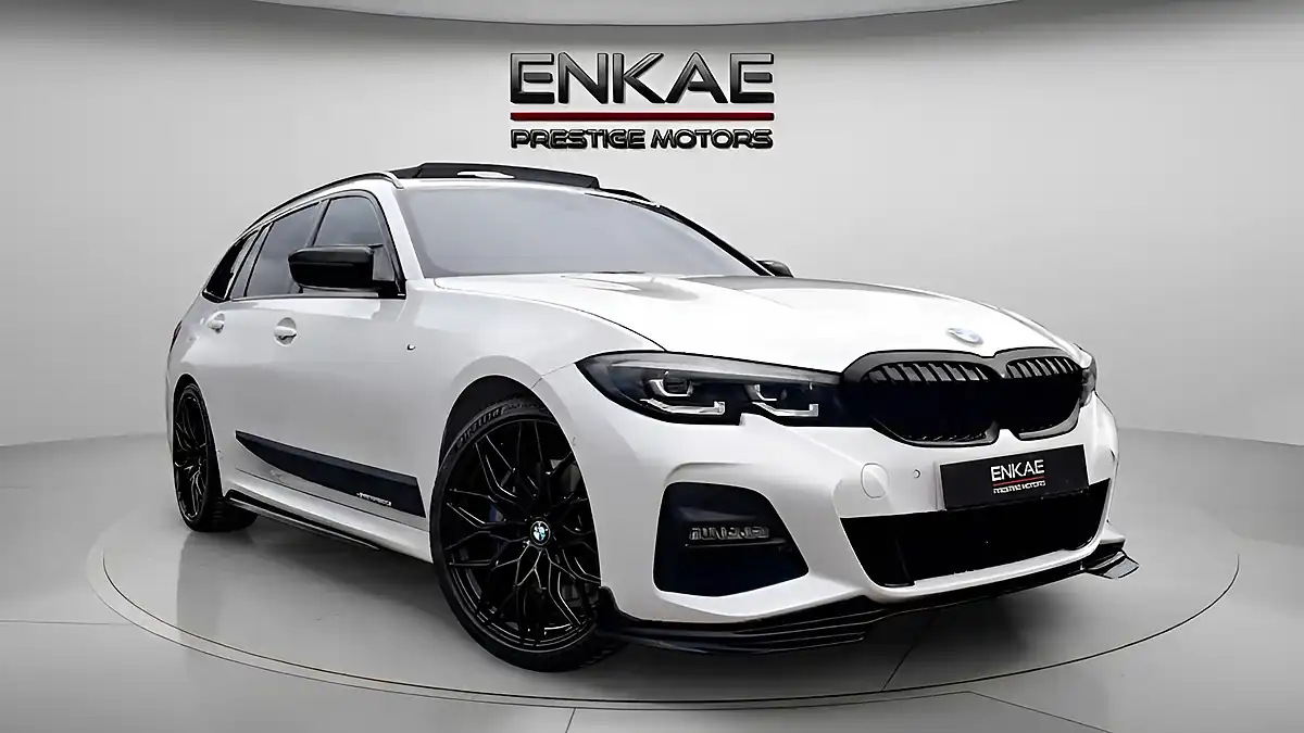 Used 2021 BMW 3 Series M Sport Touring White - Front View