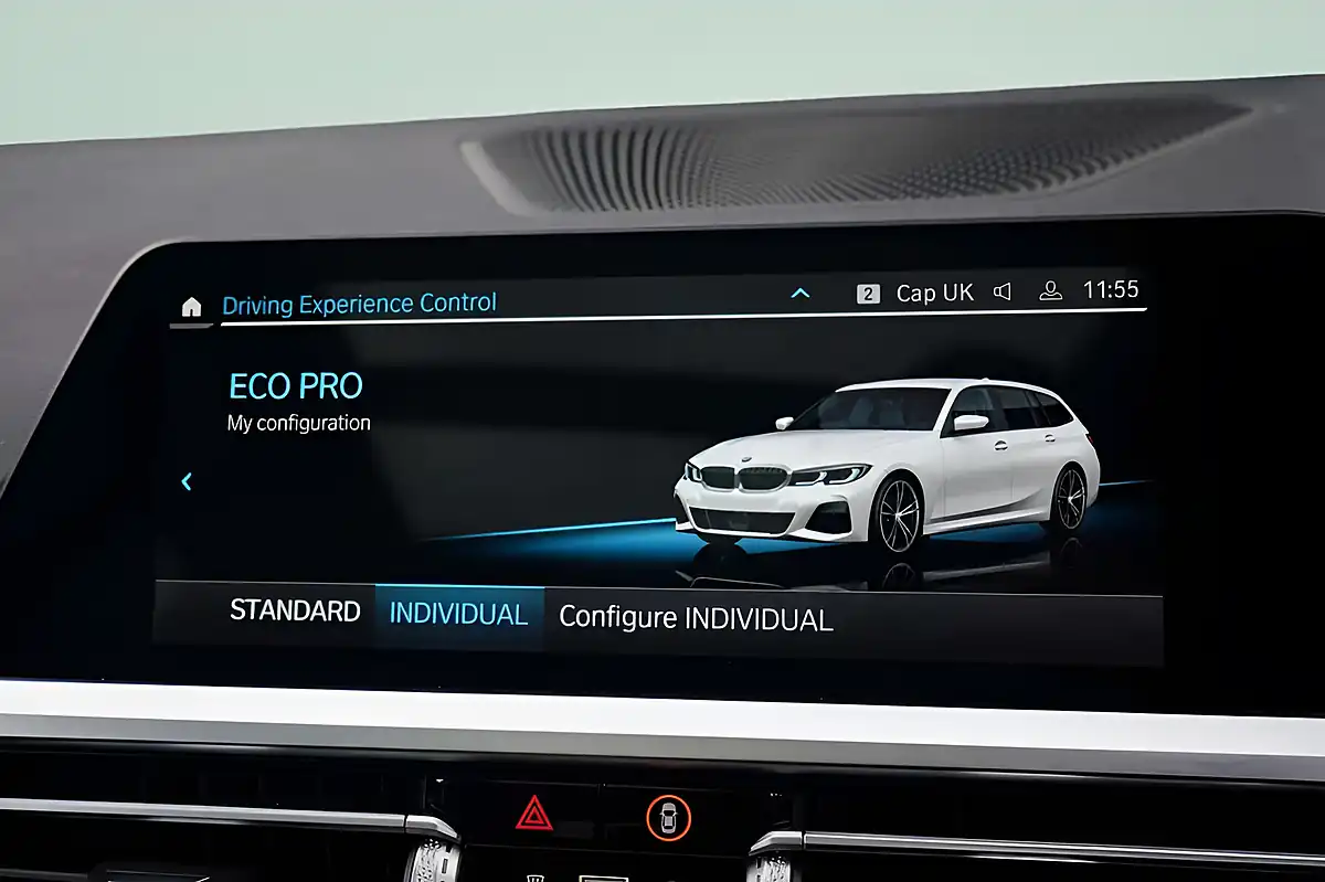 Used 2021 BMW 3 Series M Sport Touring White - Interior and Exterior details 15