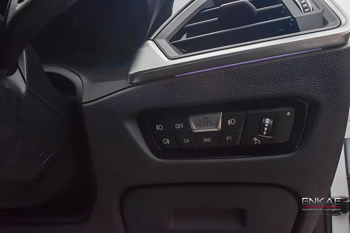 Used 2021 BMW 3 Series M Sport Touring White - Interior and Exterior details 19