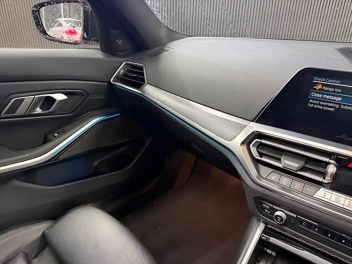 Used 2021 BMW 3 Series M Sport Touring White - Interior and Exterior details 14