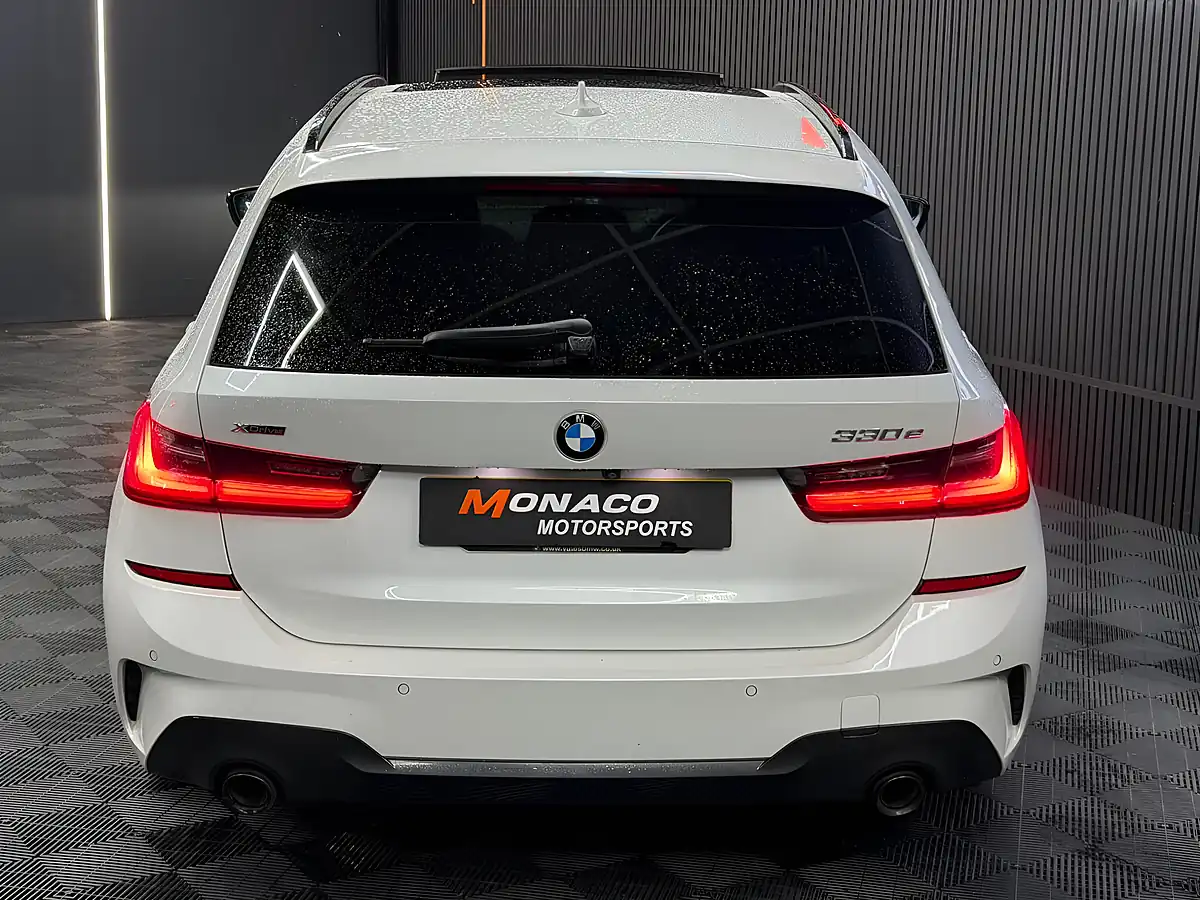 Used 2021 BMW 3 Series M Sport Touring White - Interior and Exterior details 9