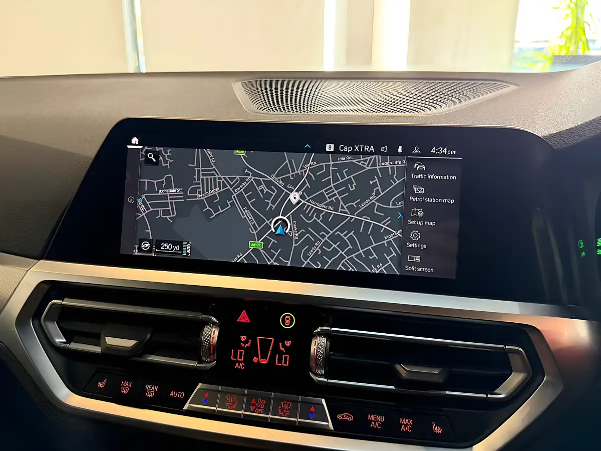 Used 2021 BMW 3 Series M Sport Touring White - Interior and Exterior details 15