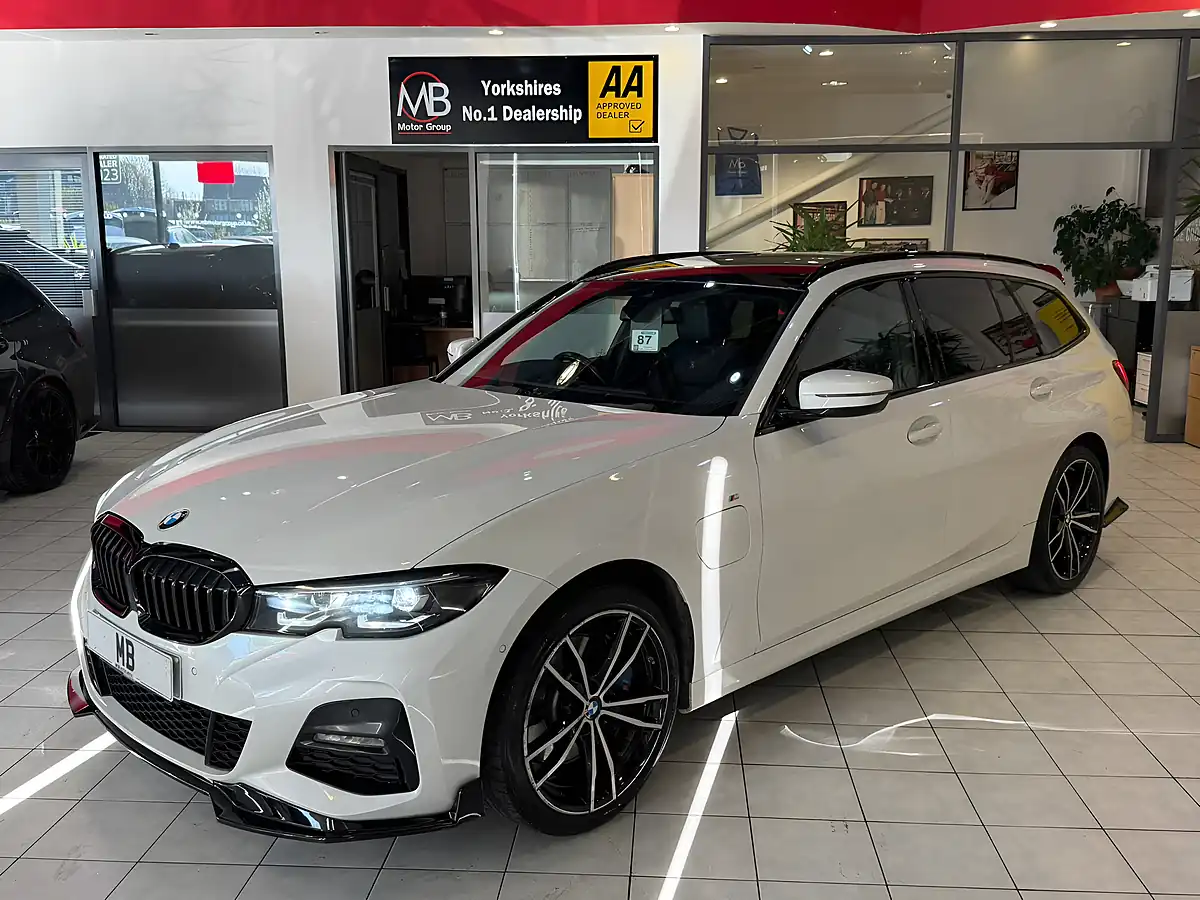 Used 2021 BMW 3 Series M Sport Touring White - Interior and Exterior details 5