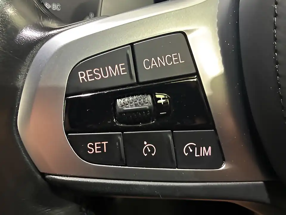Used 2021 BMW 3 Series M Sport White - Interior and Exterior details 14